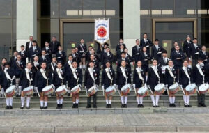 "Disciplina y gallardía: el inicio de una jornada de instrucción en nuestra Banda de Guerra."